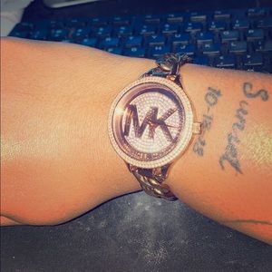 Mk watch